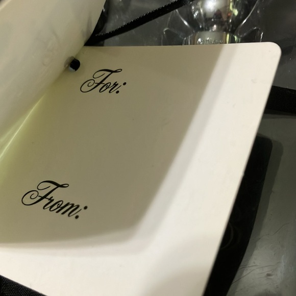 Disney Wine Stopper and Corkscrew Set NIB - Picture 4 of 6